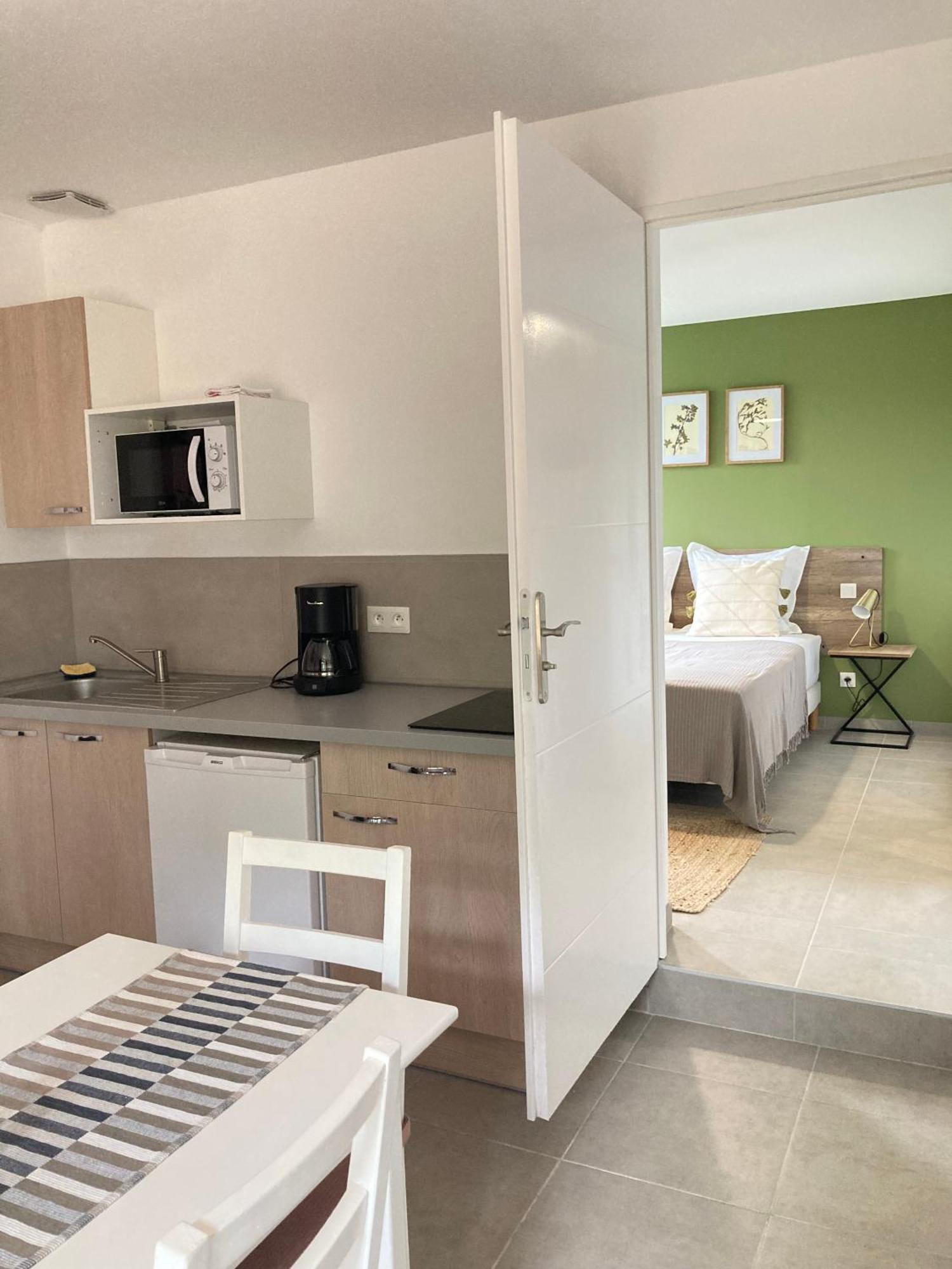 Appartement Pavillon de l’Étang à Châteauneuf-du-Rhône Extérieur photo